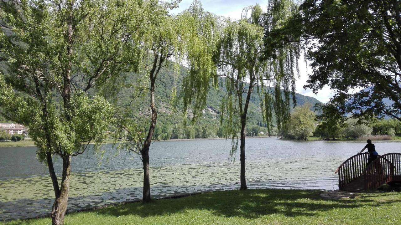 Al Lago Guest House Revine Lago Eksteriør billede